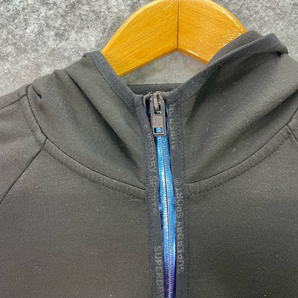 Superdry Sport Jacket Womens US 6 UK10 Black Full Zip Hooded Athletic Stretch - Picture 4 of 16